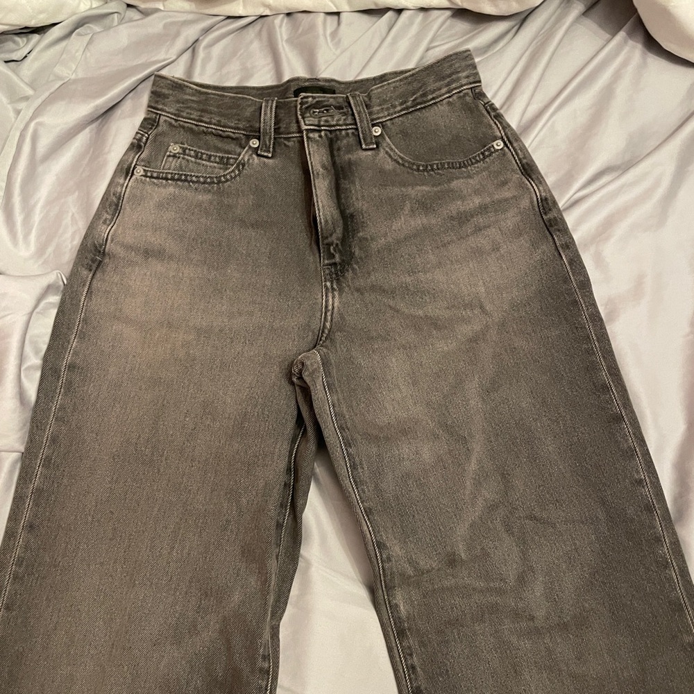 Uniqlo Women's Gray Wide Leg Jeans in Size 23